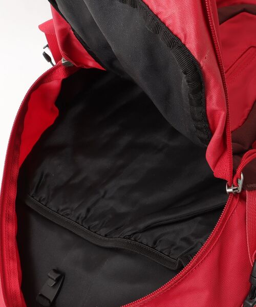 THE NORTH FACE（ザ ノースフェイス） リュック - レッド メンズ