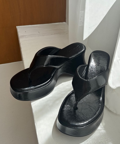 厚底 サンダル curved wedge thong sandals /カーブウェッジトング