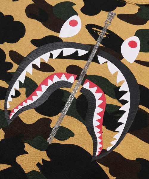 A BATHING APE（アベイシングエイプ） トレーナー 1ST CAMO SHARK