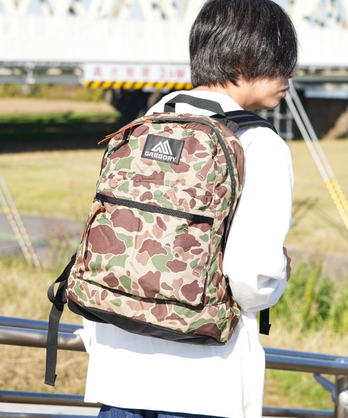 ★美品！★GREGORYリュックデイパック★イージーデイ★カモフラージュ柄迷彩柄 GREGORY デイバック リュック 「GREGORY/グレゴリー」イージー