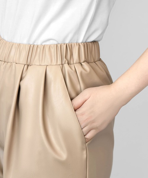 ELFRANK パンツ フェイクレザーテーパードパンツ レディース