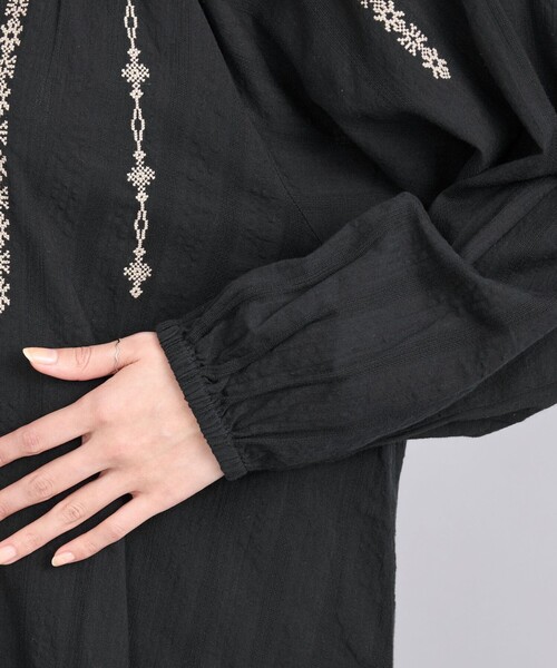 coen（コーエン） ワンピース MARKET（マーケット）配色刺繍カフタン