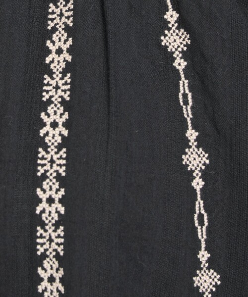 coen（コーエン） ワンピース MARKET（マーケット）配色刺繍カフタン