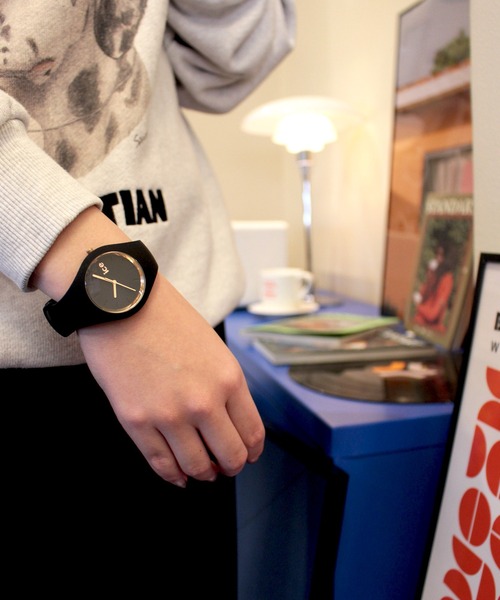 【新品未使用】 [アイスウォッチ] 腕時計 ICE  レディース ブラック ICE WATCH 腕時計 「Ice-Watch アイスウォッチ」ICE glam アイス