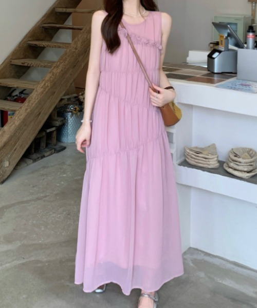 FAVORITO ワンピース ギャザーフリルクルーネック袖なしワンピース 