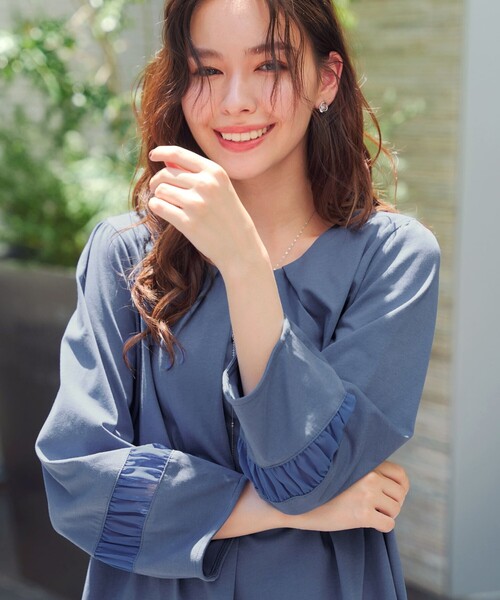 Tiaclasse tシャツ ランタンパフ袖カットソー切替チュニック