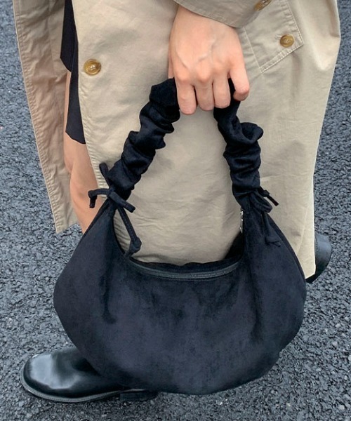 cavemptショルダーバック C.E / シーイー】cavempt DEVELOPED SHOULDER BAG 【公式通販】