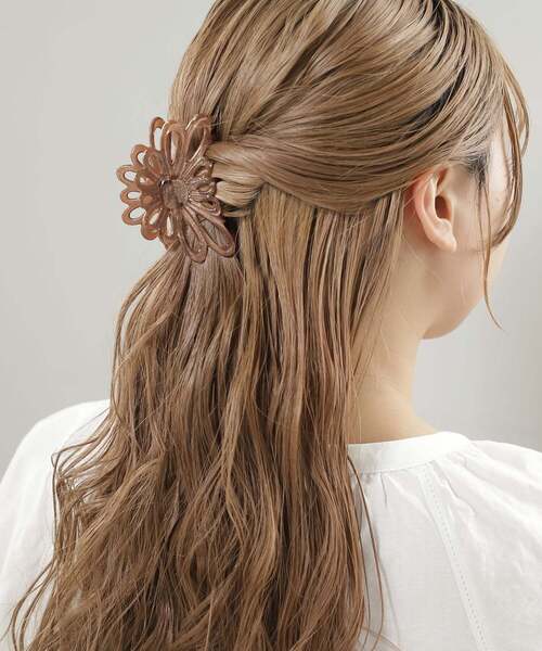 ANEMONE（アネモネ） ヘアクリップ フランス製ラメフラワーバンス