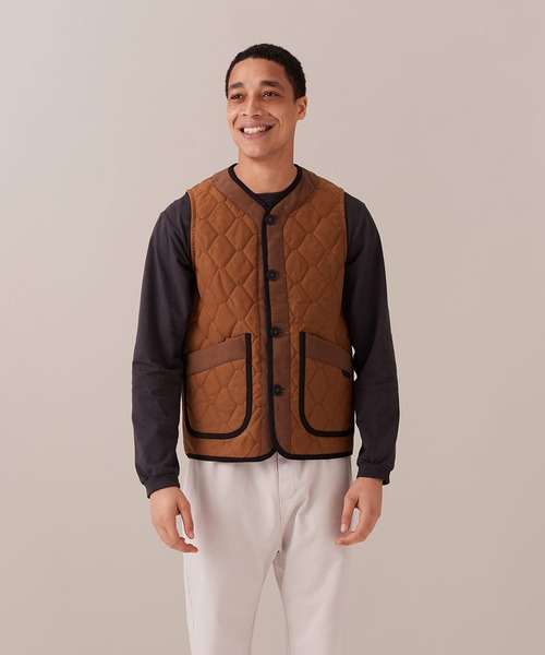 LAVENHAM ベスト ジレ BUTTON PLACKET GILET LAVENHAM ベスト ジレ BUTTON PLACKET GILET MENS / ボタン