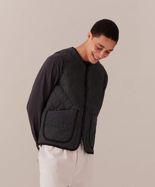 LAVENHAM ベスト ジレ BUTTON PLACKET GILET LAVENHAM ベスト ジレ BUTTON PLACKET GILET MENS / ボタン
