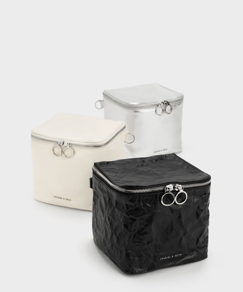 CHARLES ＆ KEITH ショルダーバッグ バッグ Cyrus サイラス