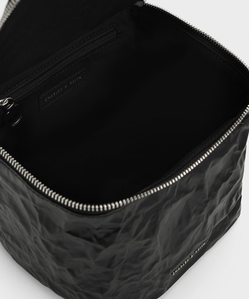 CHARLES ＆ KEITH ショルダーバッグ バッグ Cyrus サイラス