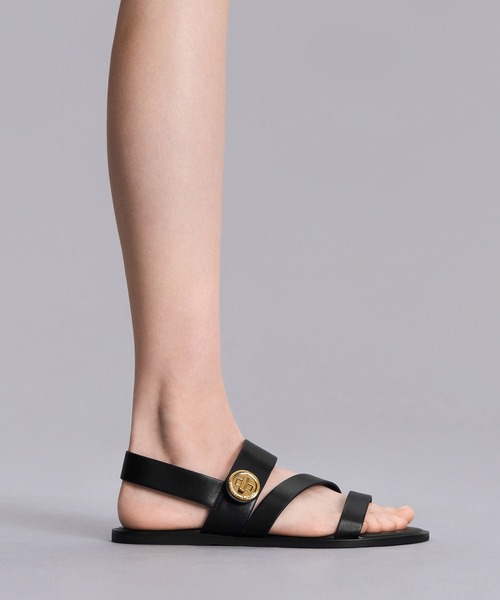 CHARLES & KEITH ヤラ ターンロックストラッピーサンダル - CHARLES ＆ KEITH サンダル Yaraヤラターンロックストラッピー