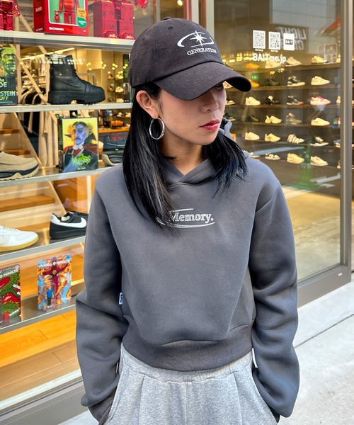 新品 ディセンバーメイ ボンディングパーカーユニセックス S(Lサイズ相当) MEMORY パーカー 「MEMORY」lady's ラインストーン ユニバーサルハート