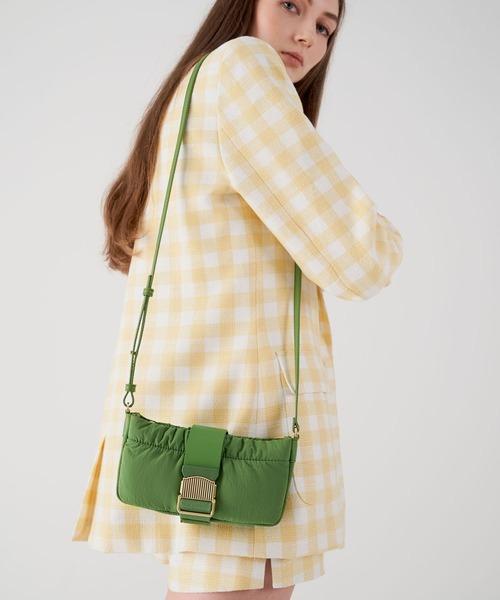 CHARLES & KEITH ショルダーバッグとポーチセット CHARLES ＆ KEITH（チャールズ&キース） 「CHARLES & KEITH