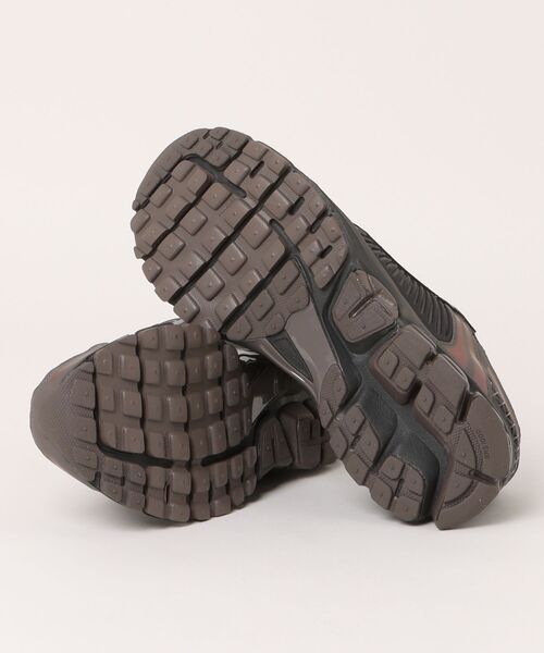 NIKE スニーカー ナイキ ZOOM VOMERO 5 ズーム ボメロ MHF5493