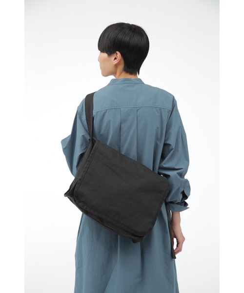 MHL. ショルダーバッグ　2023AW MHL. ショルダーバッグ バッグ WASHED COTTON DRILL レディース