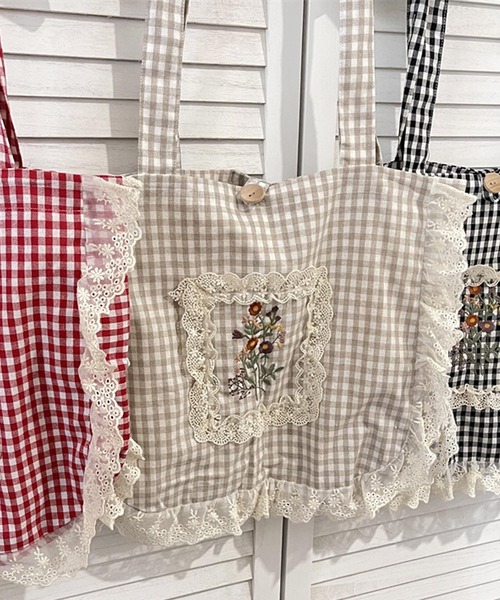 大きなレースモラ刺繍のバッグ フラワービーズ刺繍トートバッグ(トートバッグ) | Jocomomola