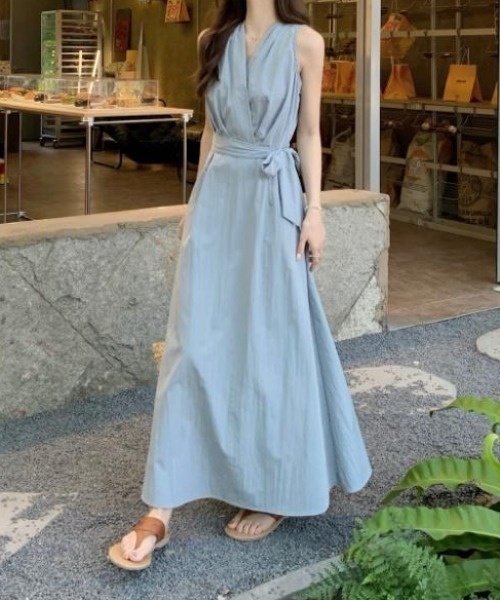 FAVORITO ワンピース ノースリーブVネックワンピース : ZOZOTOWN Yahoo