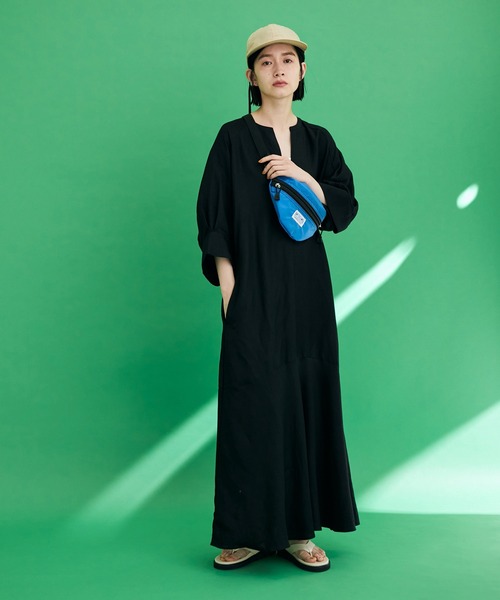 「ADAM ET ROPE'」 7分袖ワンピース FREE ブラック レディース_画像2