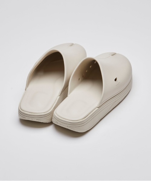 「SUICOKE」 サンダル 5 オフホワイト メンズ_画像5