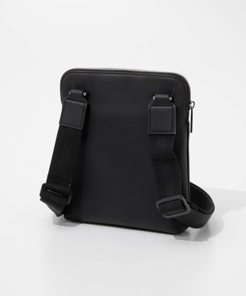 【新品未使用品 】ヒューゴボス　Ray L Monostrapスリングバッグ 新品未使用品 】ヒューゴボス Ray L Monostrapスリングバッグ - メルカリ