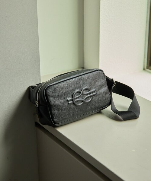 ear PAPILLONNER（イア パピヨネ） ショルダーバッグ バッグ 「本革