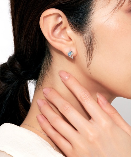 Jewel closet by L&Co. ピアス K10 ホワイトゴールド イルカ ピアス