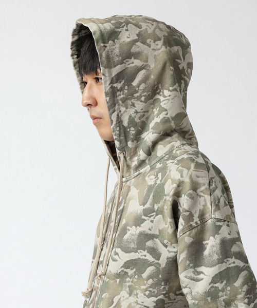 Carne Bollente パーカー 別注 Camo ZIP HOODY メンズ