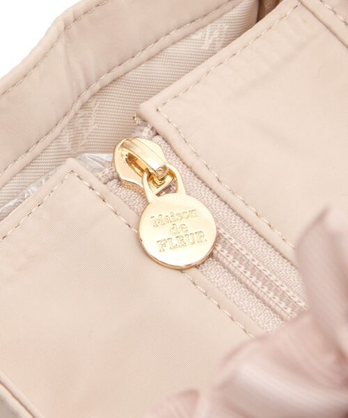 Maison de FLEUR トートバッグ EC限定サイドポケットフリル