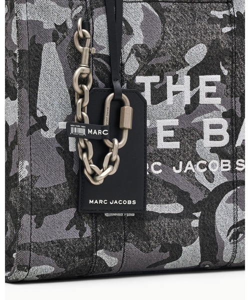MARC JACOBS（マーク・ジェイコブス） トートバッグ MARC CAMO DENIM
