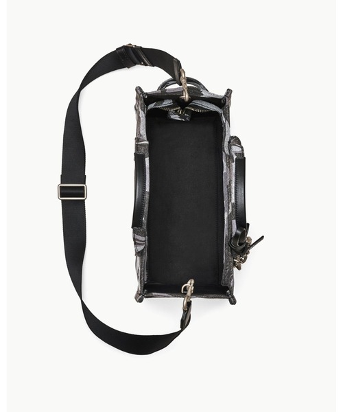 【極美品】MARC JACOBS ザ デイジー　トート バッグ ミディアム　2W MARC JACOBS（マーク・ジェイコブス） トートバッグ MARC CAMO DENIM
