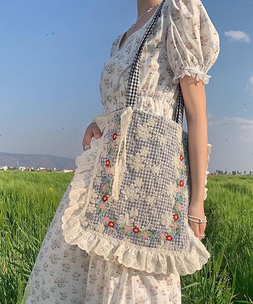 m*e様 ✿ お花と子猫の贅沢フリル＆レース トートバッグ ✿ハンドメイド 569b5cf6b02a5dd4afcd19127ca69e