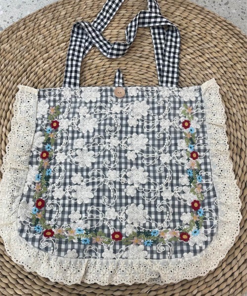 aimoha（アイモハ） トートバッグ レース×花柄フリルトートバッグ