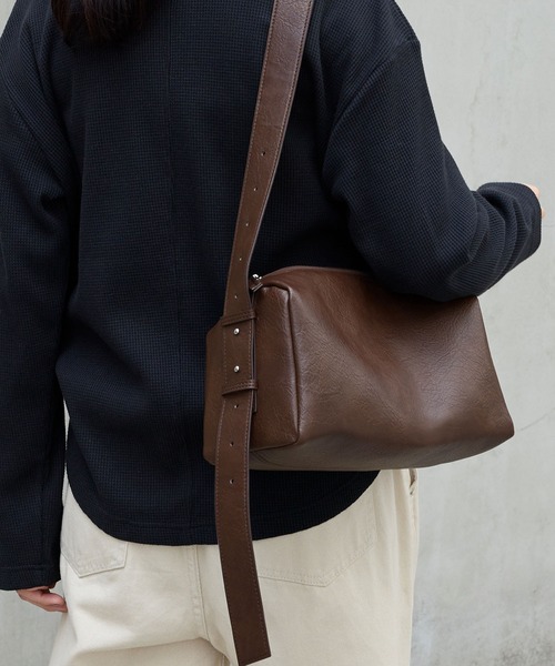 MONO-MART（モノマート） ショルダーバッグ バッグ 2WAY ワンハンドル