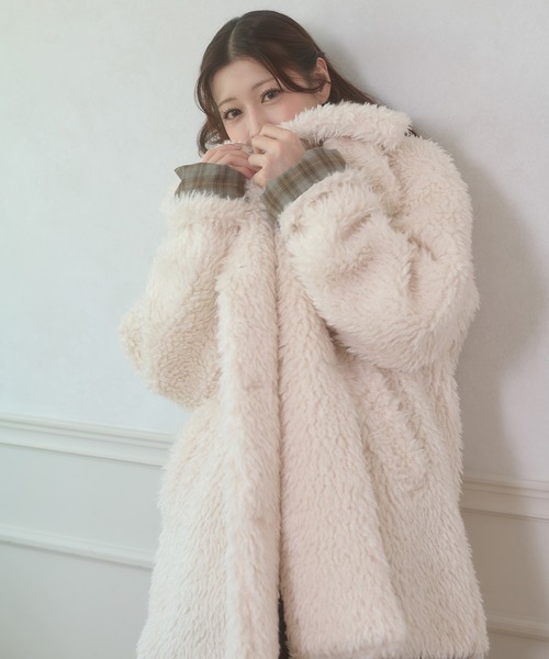 Ambre Neige（アンブルネージュ） ブルゾン アウター poodle boa w big