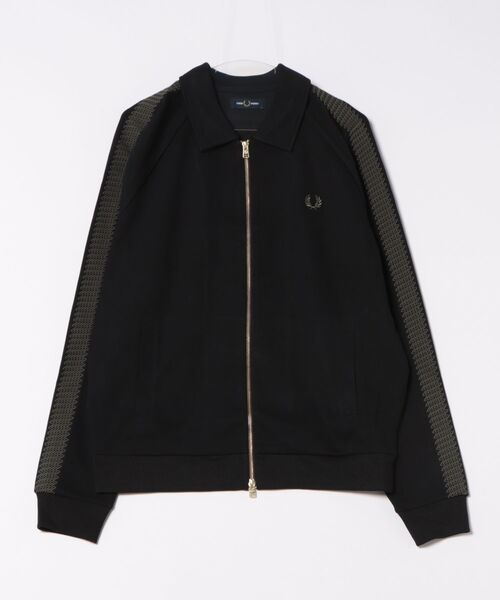 Fred Perry 黒 ジャケット ブルゾン 短丈 FRED PERRY（フレッドペリー） 中綿ジャケット RAGLAN SLEEVE PADDED