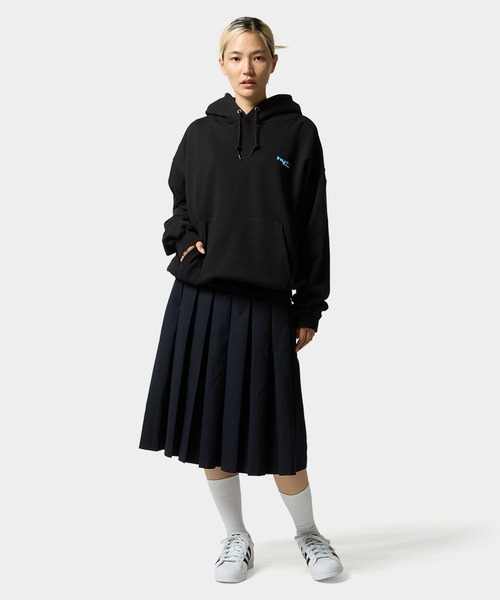 「HUF」 プルオーバーパーカー S ピンク系その他 メンズの画像
