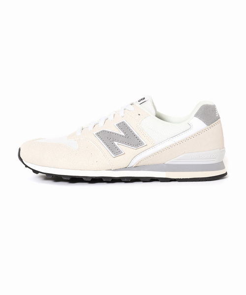 New Balance（ニューバランス） ローカットスニーカー 23.5cm ベージュ