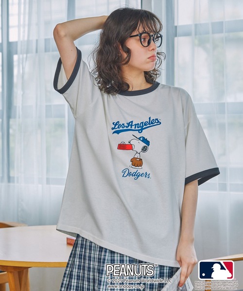 「PEANUTS」 半袖Tシャツ FREE チャコールグレー レディース_画像2