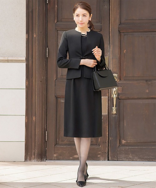 Flolia（フロリア） セットアップ 「喪服 礼服」ノーカラージャケット