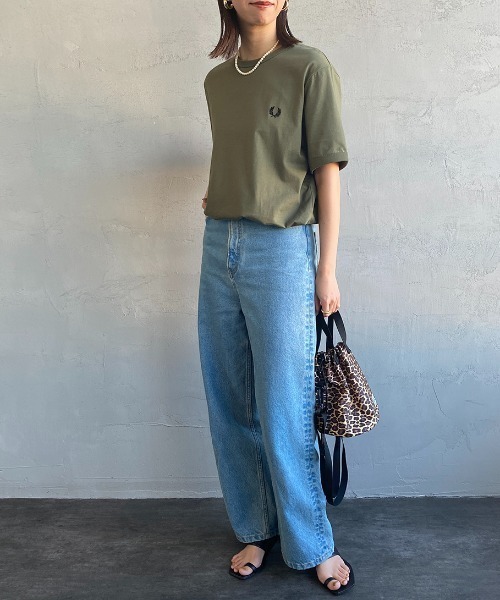 FRED PERRY（フレッドペリー） tシャツ ワンポイントロゴ刺繍 リンガー
