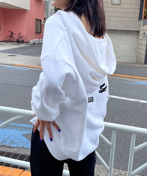 トレーナー スウェット バック刺繍Vネックスウェット レディース Roger&Raw トレーナー スウェット バック刺繍Vネックスウェット