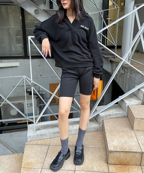 トレーナー スウェット バック刺繍Vネックスウェット レディース Roger&Raw トレーナー スウェット バック刺繍Vネックスウェット