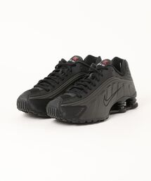 NIKE（ナイキ） スニーカー SHOX R4 ショックス R4 MHQ1988 001BLK/BLK