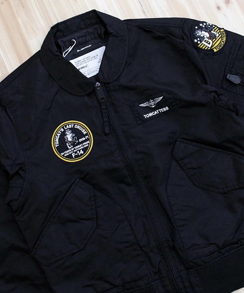 AVIREX ブルゾン　未使用 AVIREX（アヴィレックス） ブルゾン MEDIUM セージグリーン メンズ