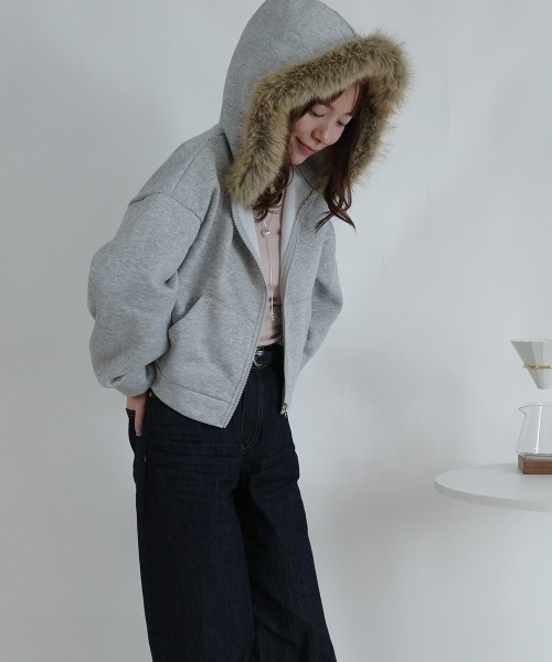 パーカー 「裏起毛」ファー付き ショート丈 ジップアップパーカー