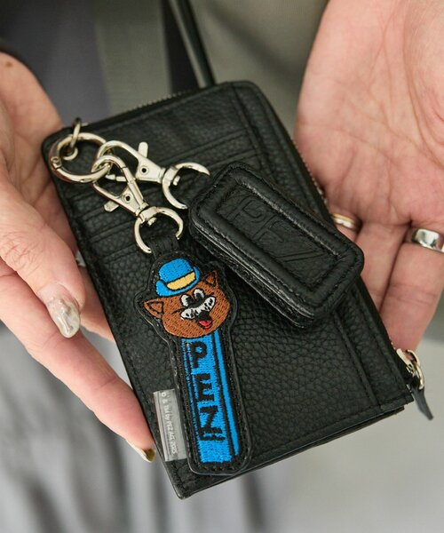 【新品未使用】ear PAPILLONNER イアパピヨネ 財布/ PEZペッツ ear PAPILLONNER（イア パピヨネ） 財布 「PEZ(ペッツ)×ear」本革