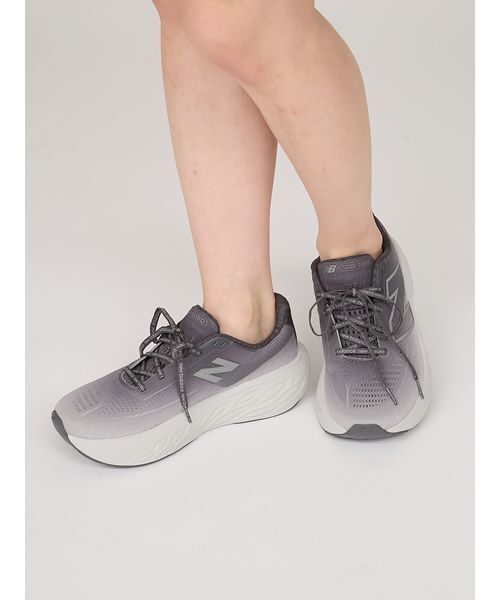 「New Balance」 ローカットスニーカー 24.5 グレー レディース