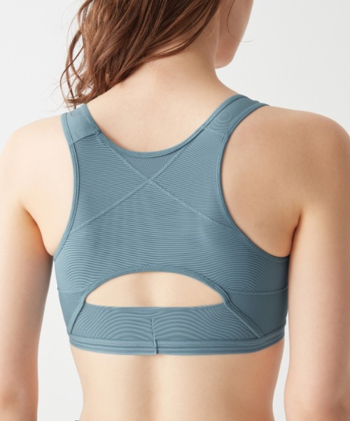 Tuche スポーツブラ Tuche/トゥシェ ハーフトップ ピンと背筋がきれい